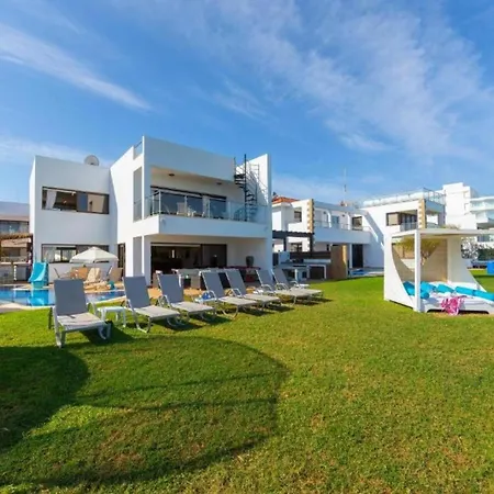 빌라 Exclusive With Sea Views In Protaras, 1681 프로타라스